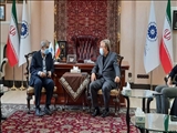 دیدار رییس اتاق تبریز با مسئول دفتر نمایندگی آستان قدس رضوی در آذربایجان شرقی