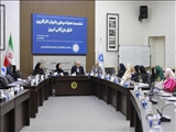 تأکید بر آموزش، شبکه‌سازی و رفع موانع فعالیت اقتصادی بانوان استان