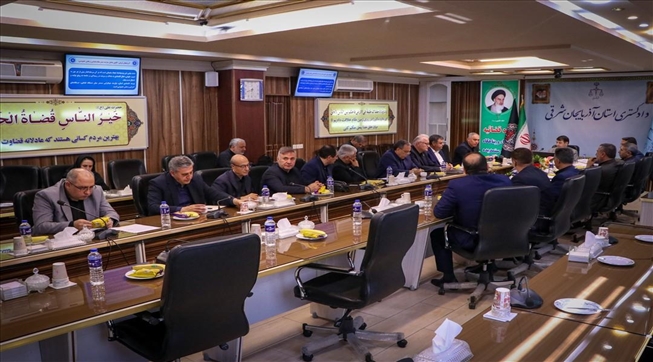 نشست هم‌اندیشی هیئت نمایندگان اتاق تبریز با رئیس دادگستری کل آذربایجان‌شرقی