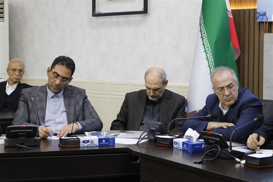 نشست مشترک فعالان اقتصادی استان با معاون وزیر صمت 