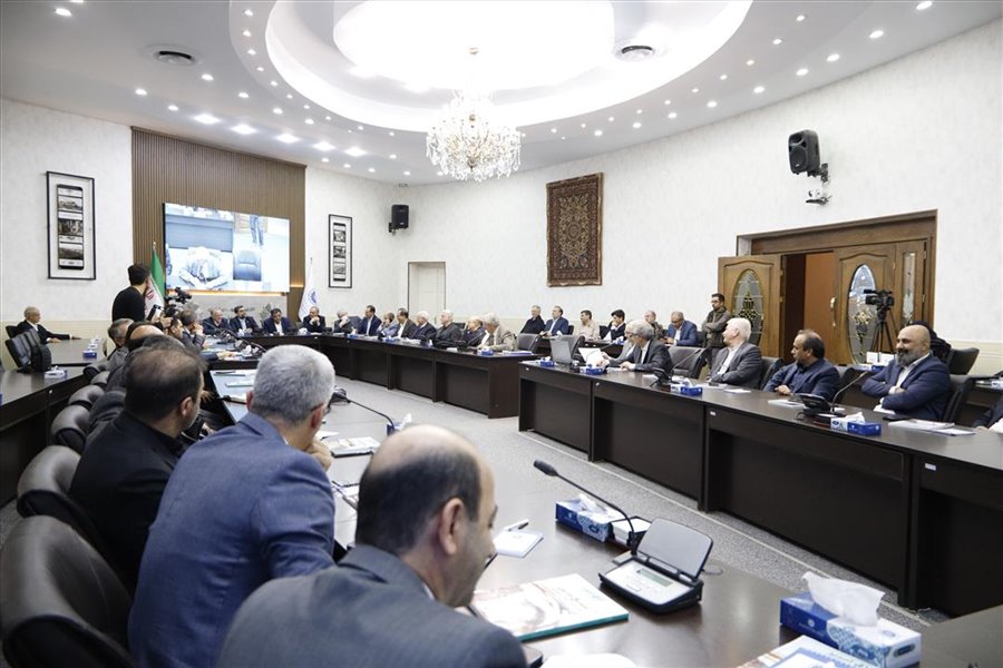 نشست مشترک فعالان اقتصادی استان با معاون وزیر صمت 