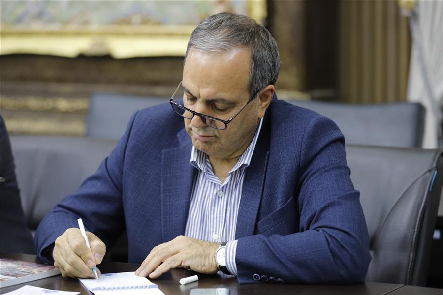 نشست مشترک فعالان اقتصادی استان با معاون وزیر صمت 