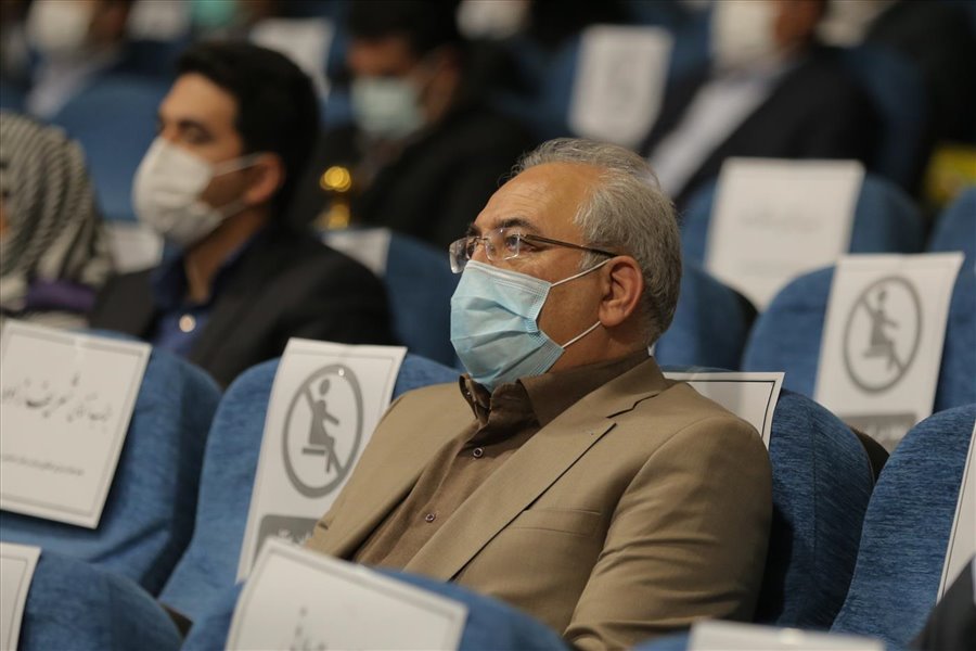 مراسم تجلیل از صادرکنندگان برگزیده آذربایجان شرقی در سال 1400 (1)