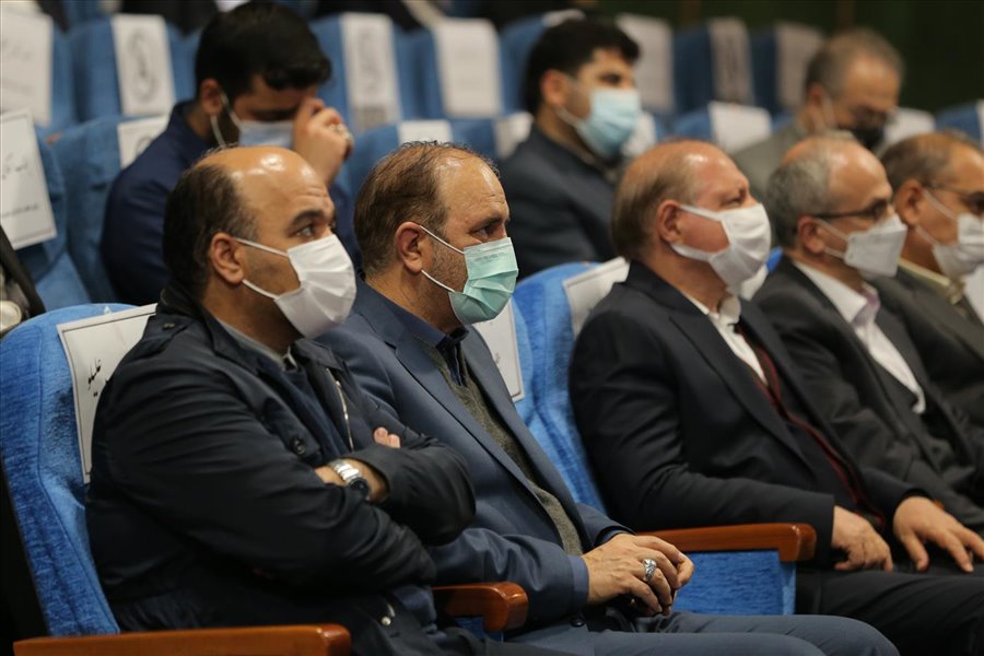 مراسم تجلیل از صادرکنندگان برگزیده آذربایجان شرقی در سال 1400 (1)