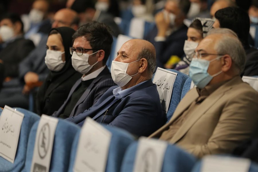 مراسم تجلیل از صادرکنندگان برگزیده آذربایجان شرقی در سال 1400 (1)