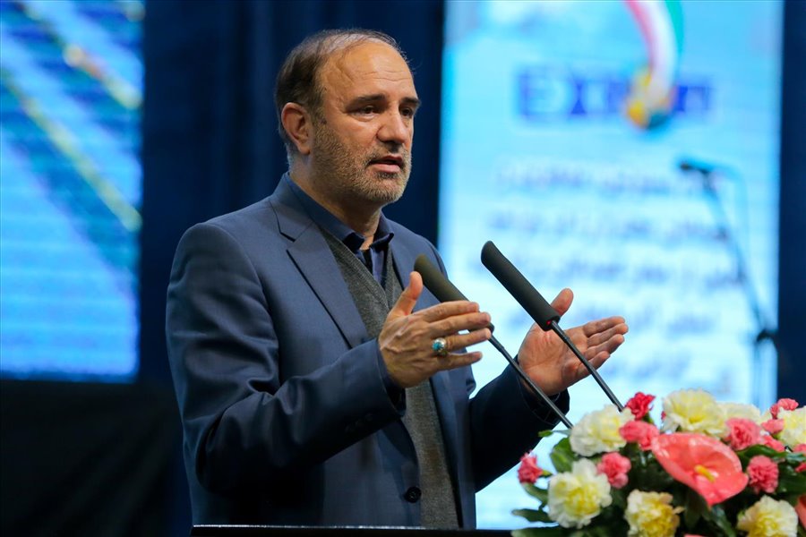 مراسم تجلیل از صادرکنندگان برگزیده آذربایجان شرقی در سال 1400 (1)