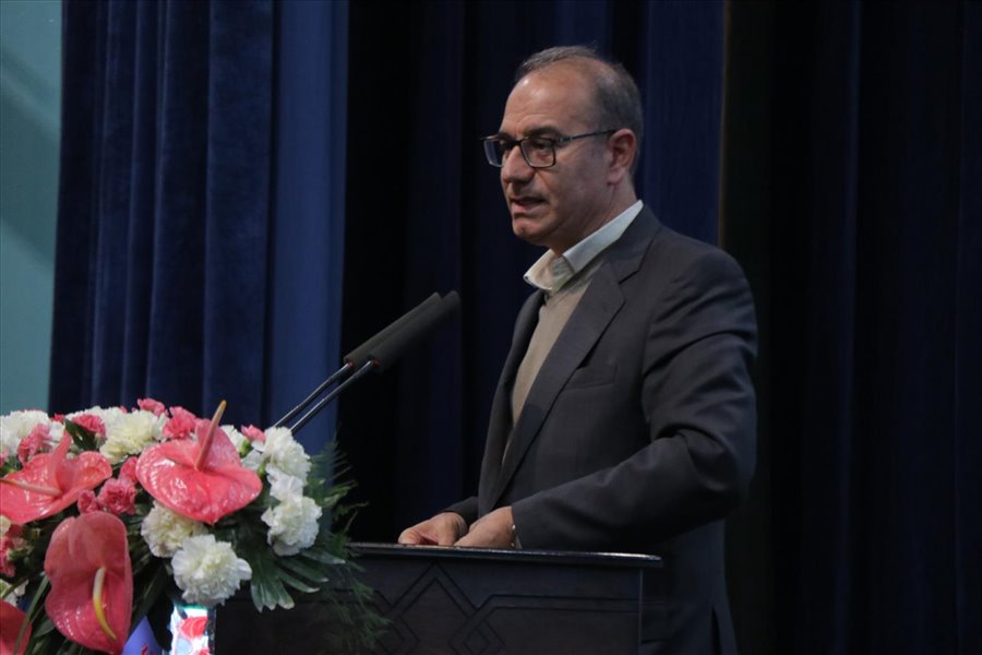 مراسم تجلیل از صادرکنندگان برگزیده آذربایجان شرقی در سال 1400 (2)