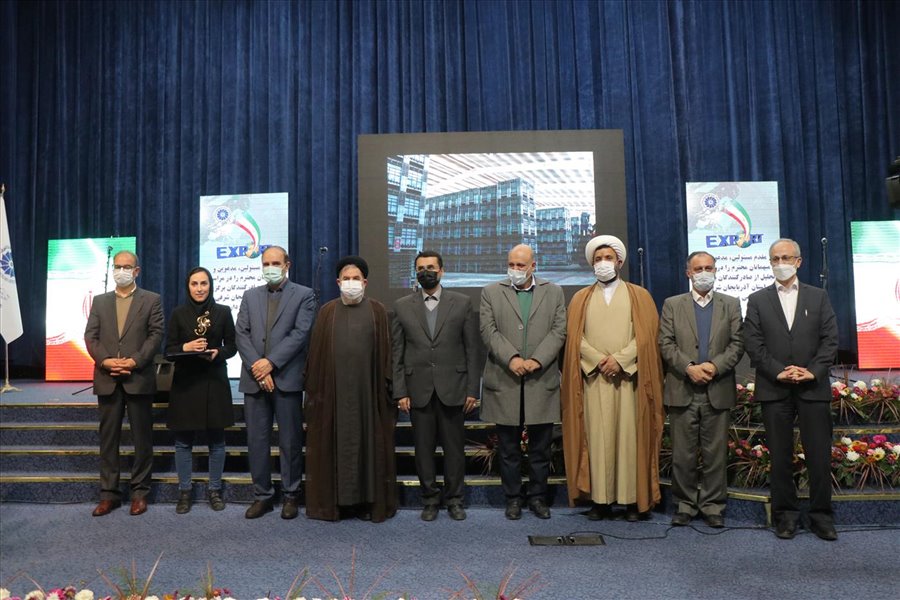 مراسم تجلیل از صادرکنندگان برگزیده آذربایجان شرقی در سال 1400 (3)