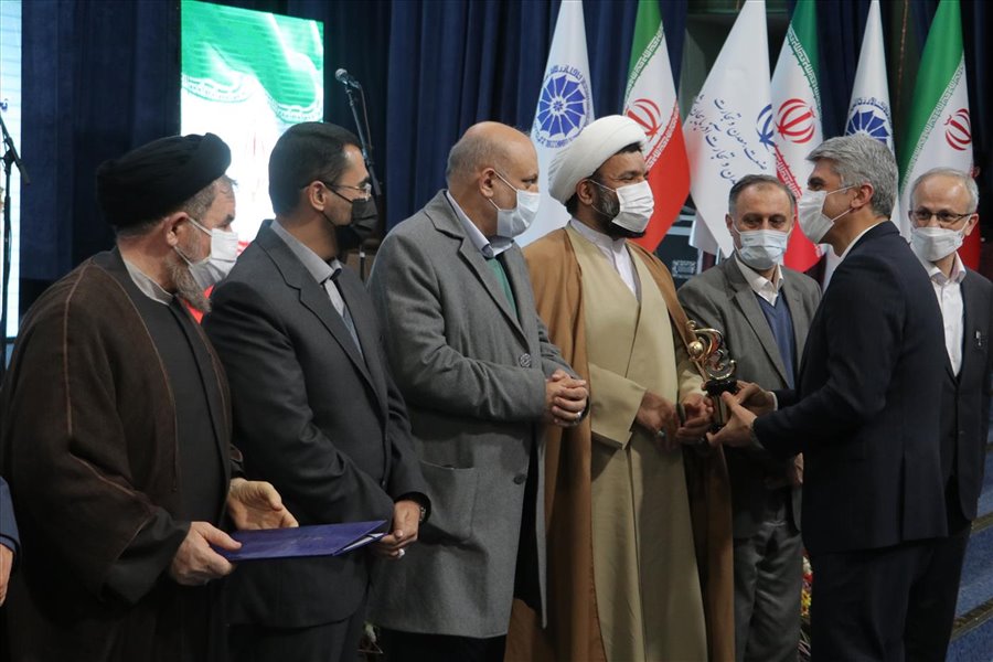 مراسم تجلیل از صادرکنندگان برگزیده آذربایجان شرقی در سال 1400 (3)