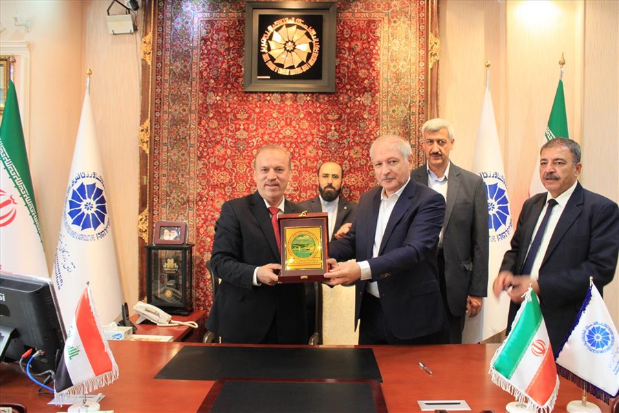 هیئت عراقی در اتاق تبریز