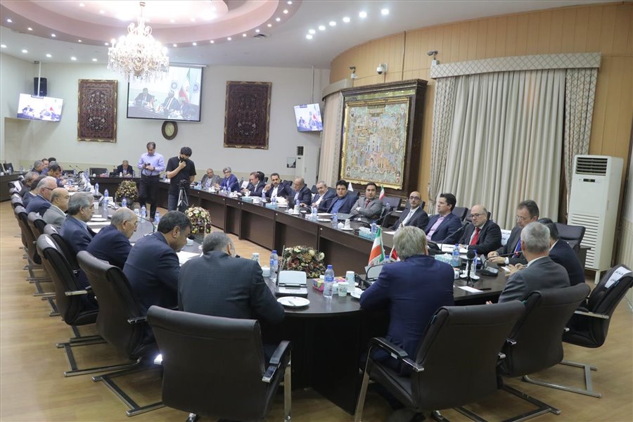 سفیر اتریش در ایران در اتاق تبریز