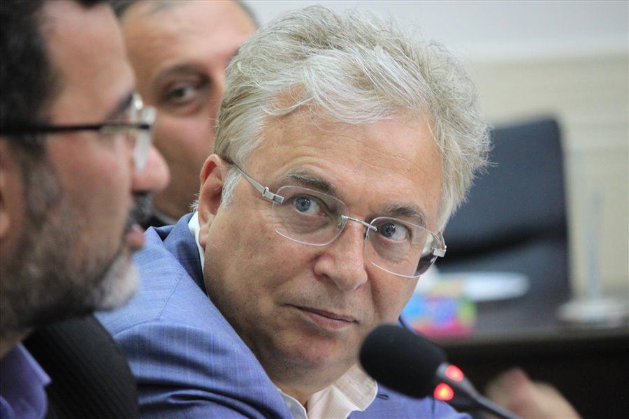 نشست فعالان اقتصادی استان با معاون صنایع عمومی وزارت صنعت