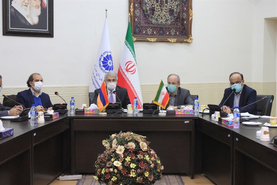 رئیس اتحادیه کارفرمایان ارمنستان در جمع فعالان اقتصادی استان 