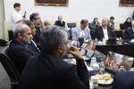 نشست فعالان اقتصادی با رئیس صدا و سیما 