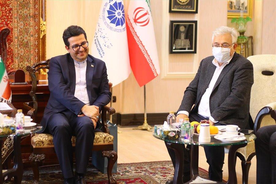 دیدار رئیس اتاق بازرگانی تبریز با سفیر ایران در جمهوری آذربایجان