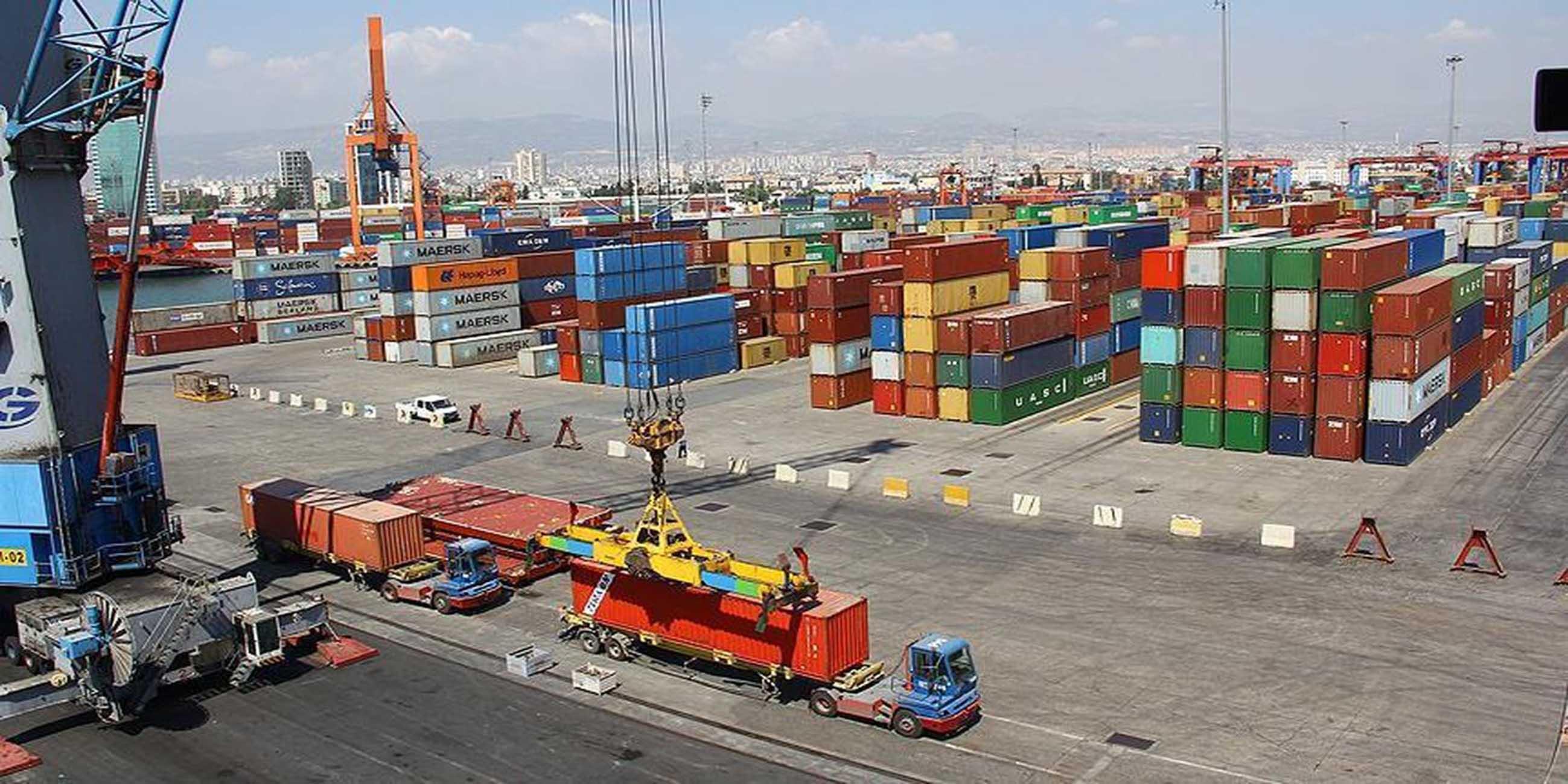 دلایل کاهش صادرات ایران طی دو ماه امسال/هشدار نسبت به محدودیت بازارهای صادراتی