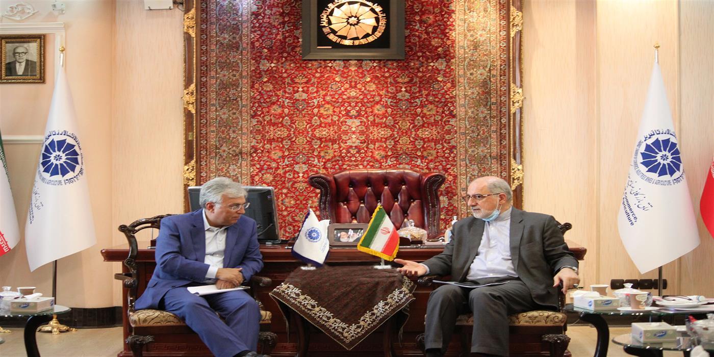 حضور معاون دیپلماسی اقتصادی وزیر امور خارجه در اتاق تبریز 